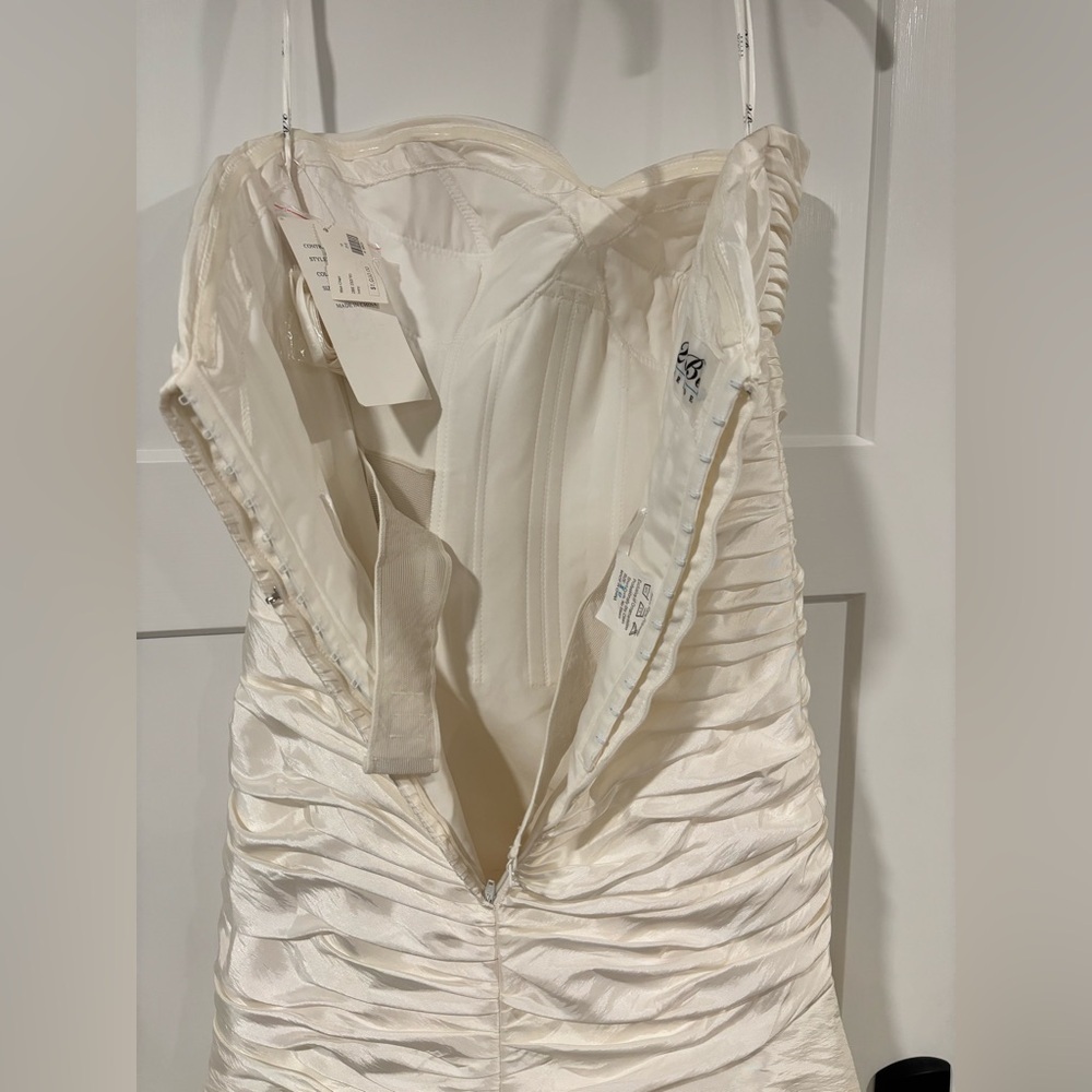 NWT 2BE Bride Mon Cheri ivory ruched taffeta mermaid wedding dress/gown size 10 - Picture 2 of 8